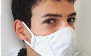 Khẩu trang siêu đắt hơn 1 triệu đồng/chiếc có thể diệt được virus corona?